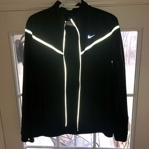 TWO PIECE Nike Jacket!!